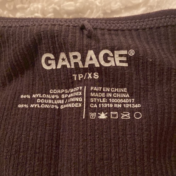 Garage Seamless Tank Top - Picture 2 of 2